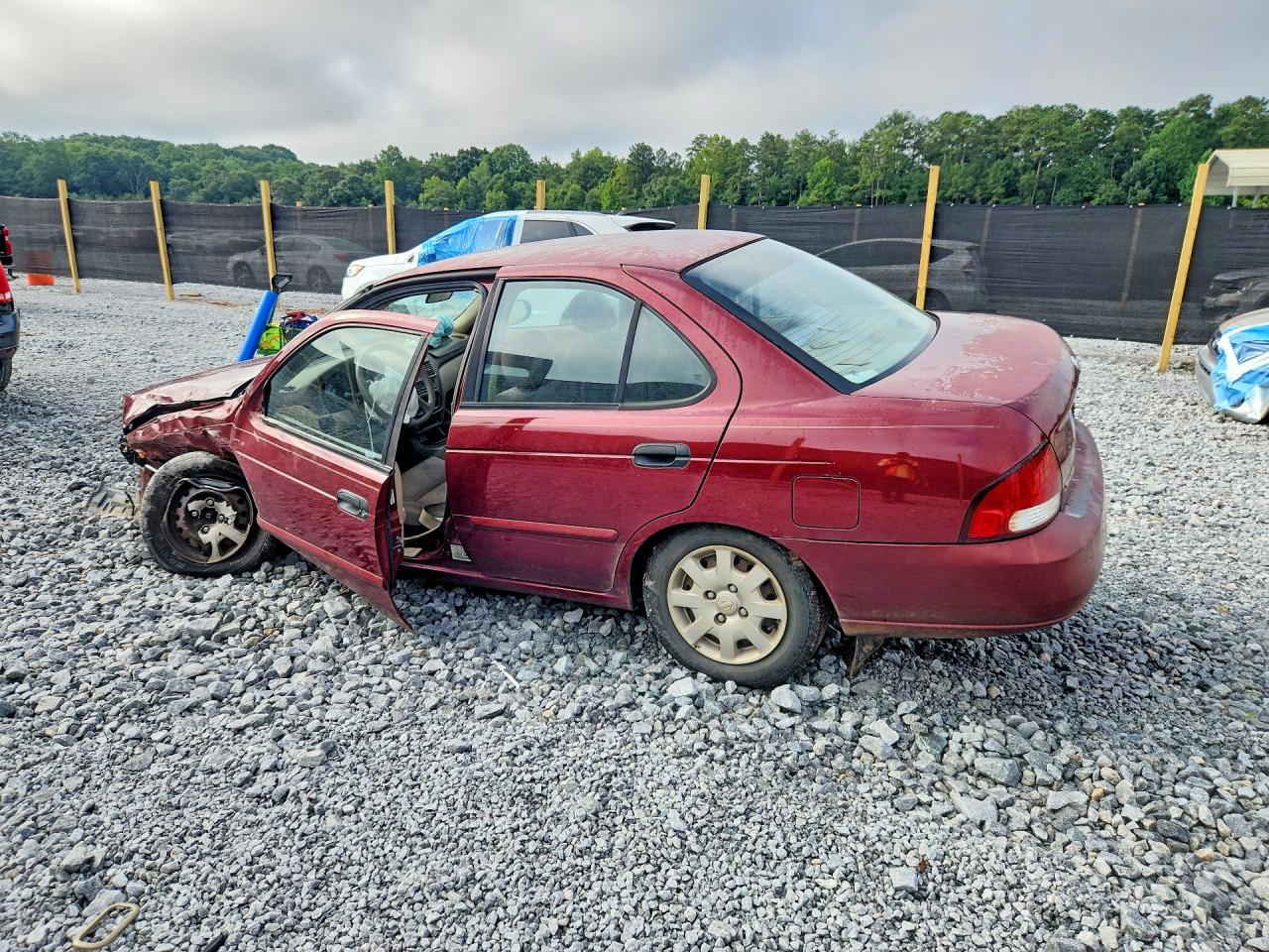 2001 Nissan Sentra Xe Burgundy vin: 3N1CB51D31L420963