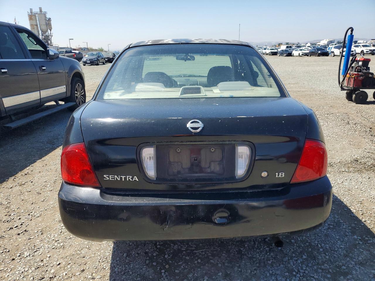 2004 Nissan Sentra 1.8 Black vin: 3N1CB51D34L883707