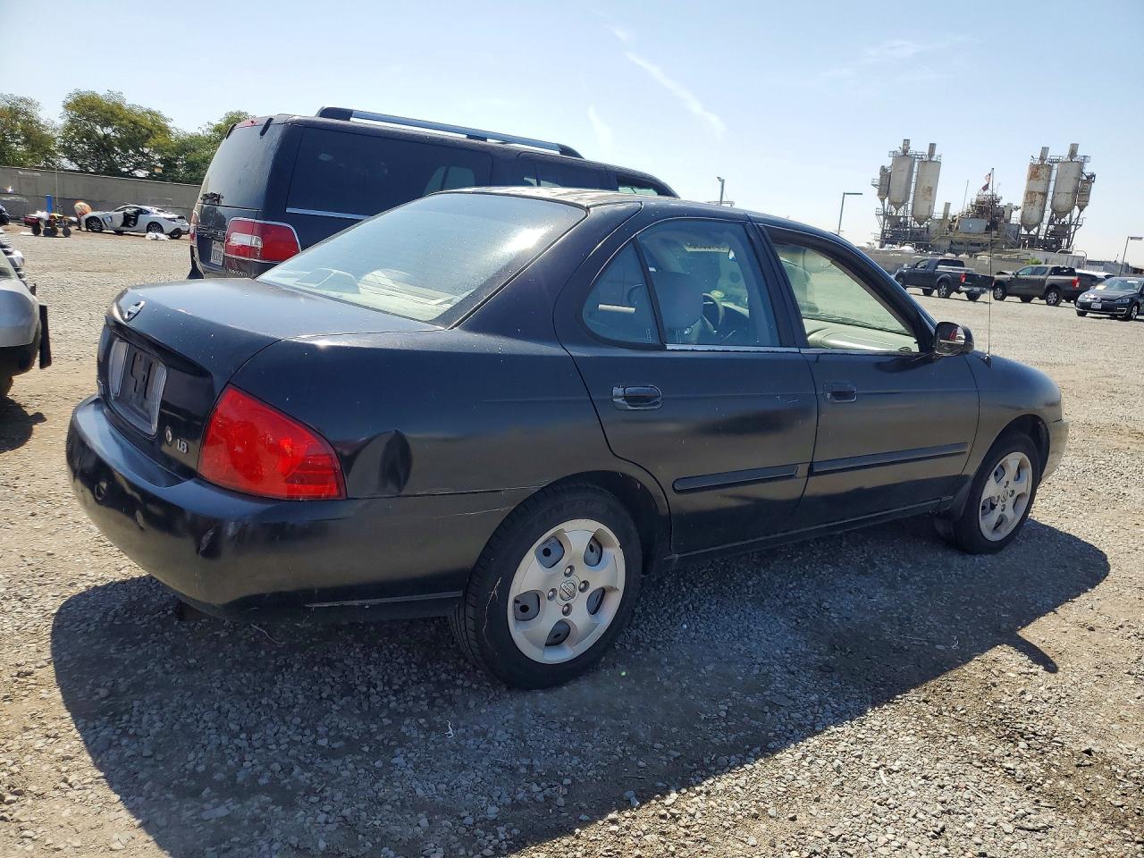 2004 Nissan Sentra 1.8 Black vin: 3N1CB51D34L883707