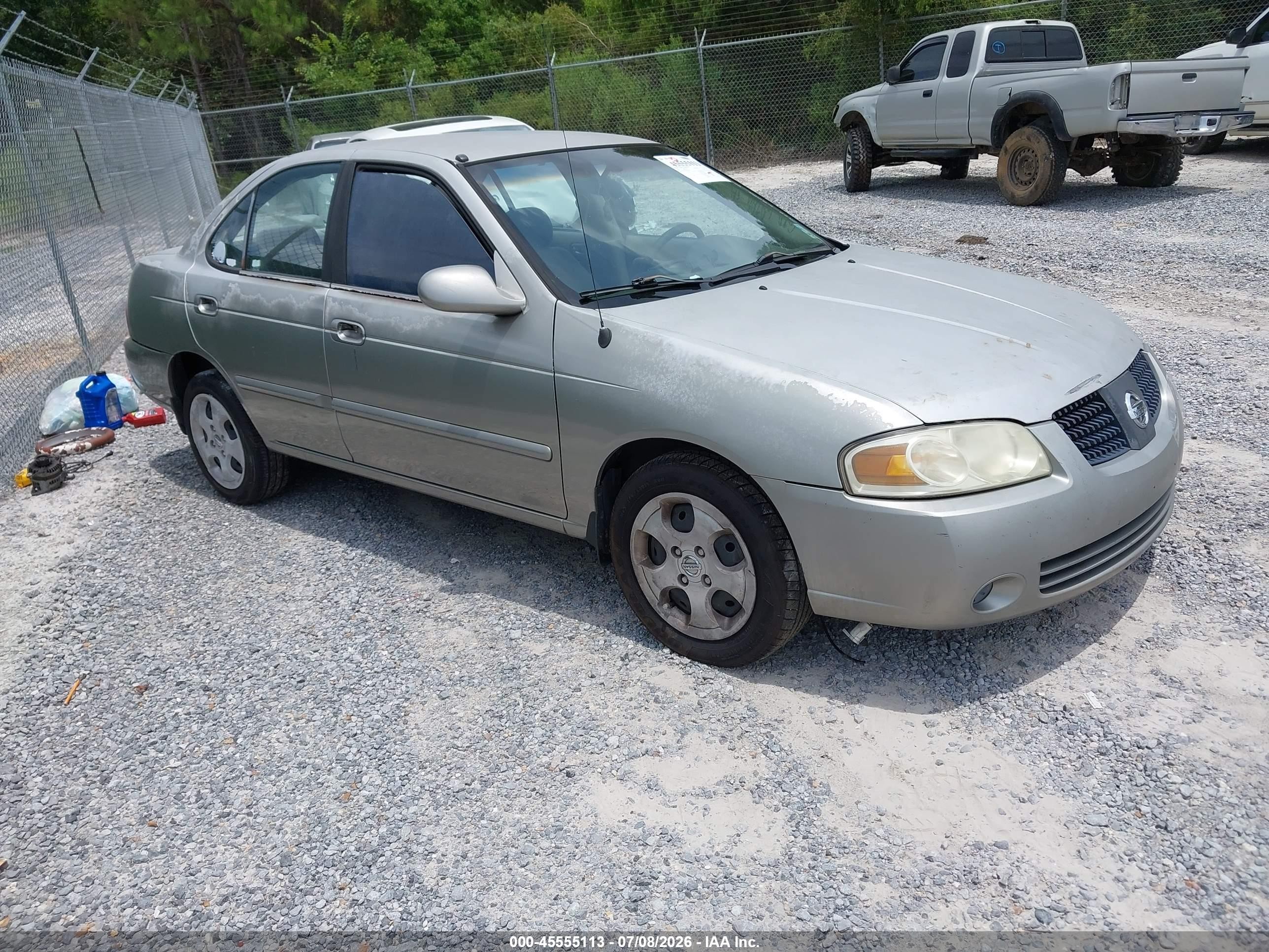 2004 Nissan Sentra 1.8s Cream vin: 3N1CB51D34L897400
