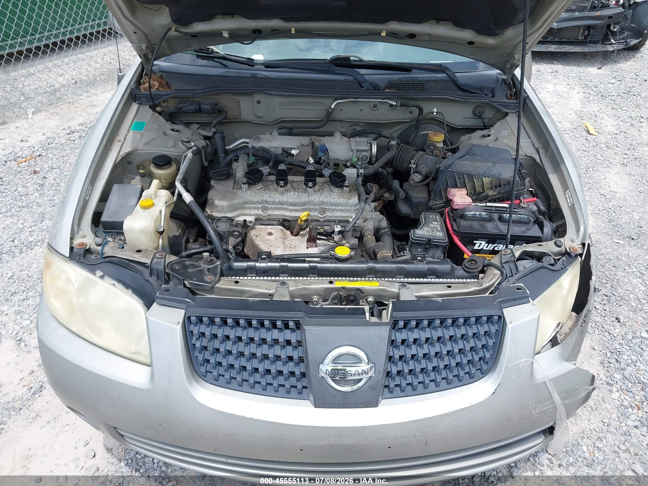 2004 Nissan Sentra 1.8s Cream vin: 3N1CB51D34L897400