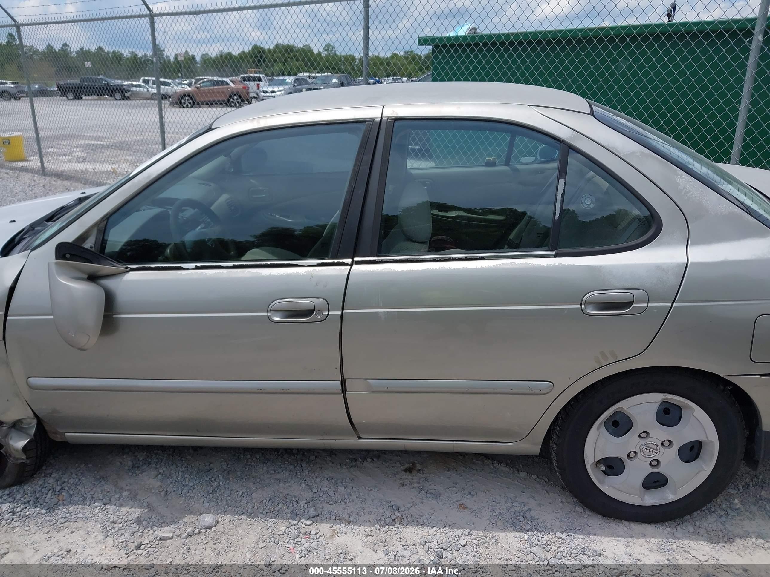 2004 Nissan Sentra 1.8s Cream vin: 3N1CB51D34L897400