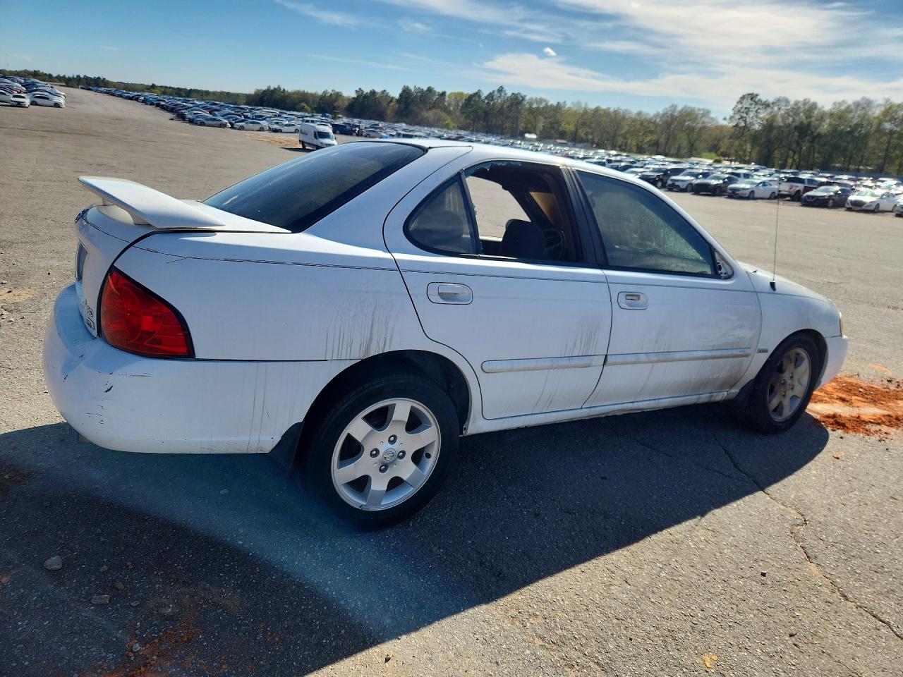 2005 Nissan Sentra 1.8 White vin: 3N1CB51D35L520390