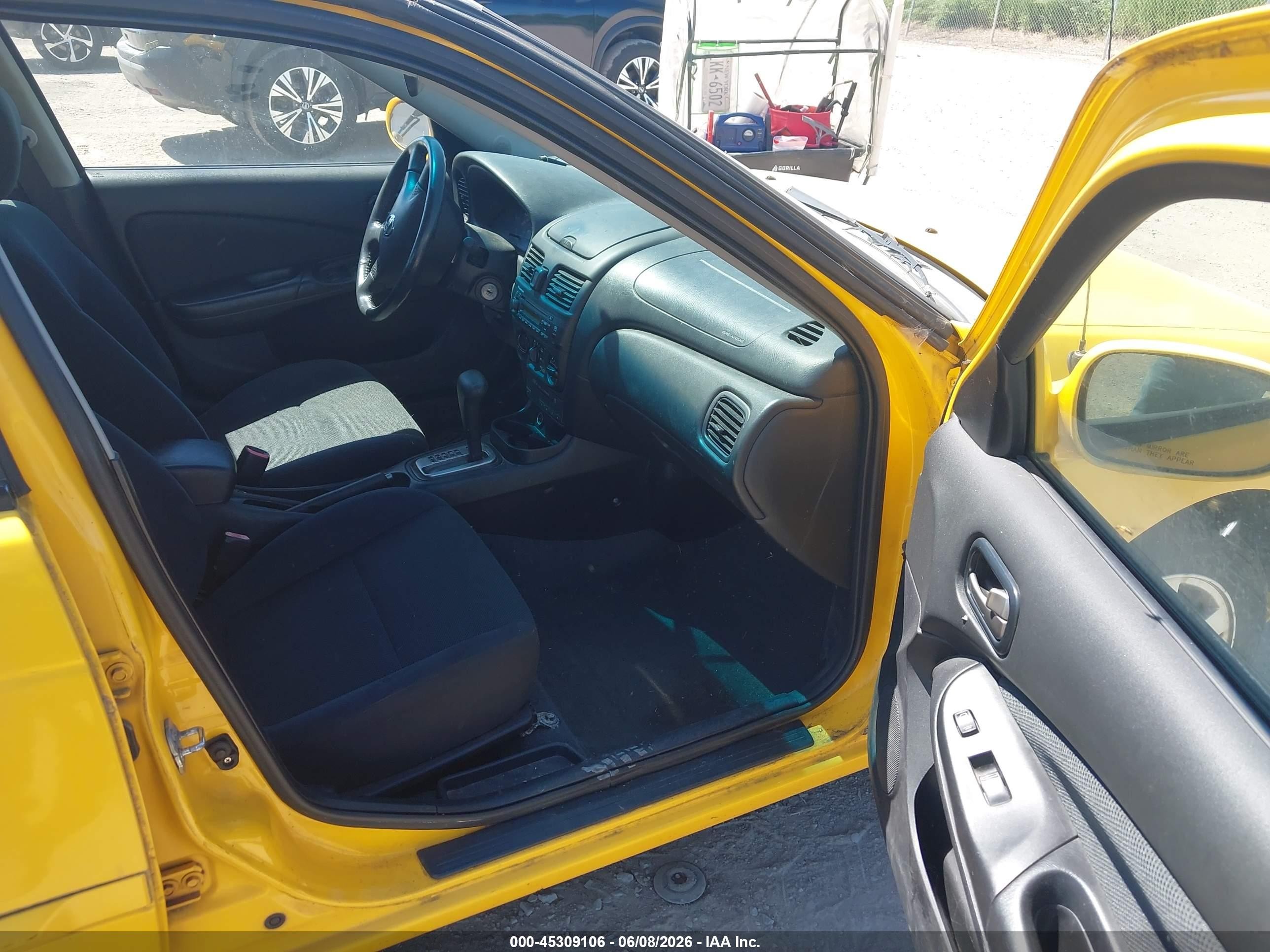 2006 Nissan Sentra 1.8s Yellow vin: 3N1CB51D36L514462