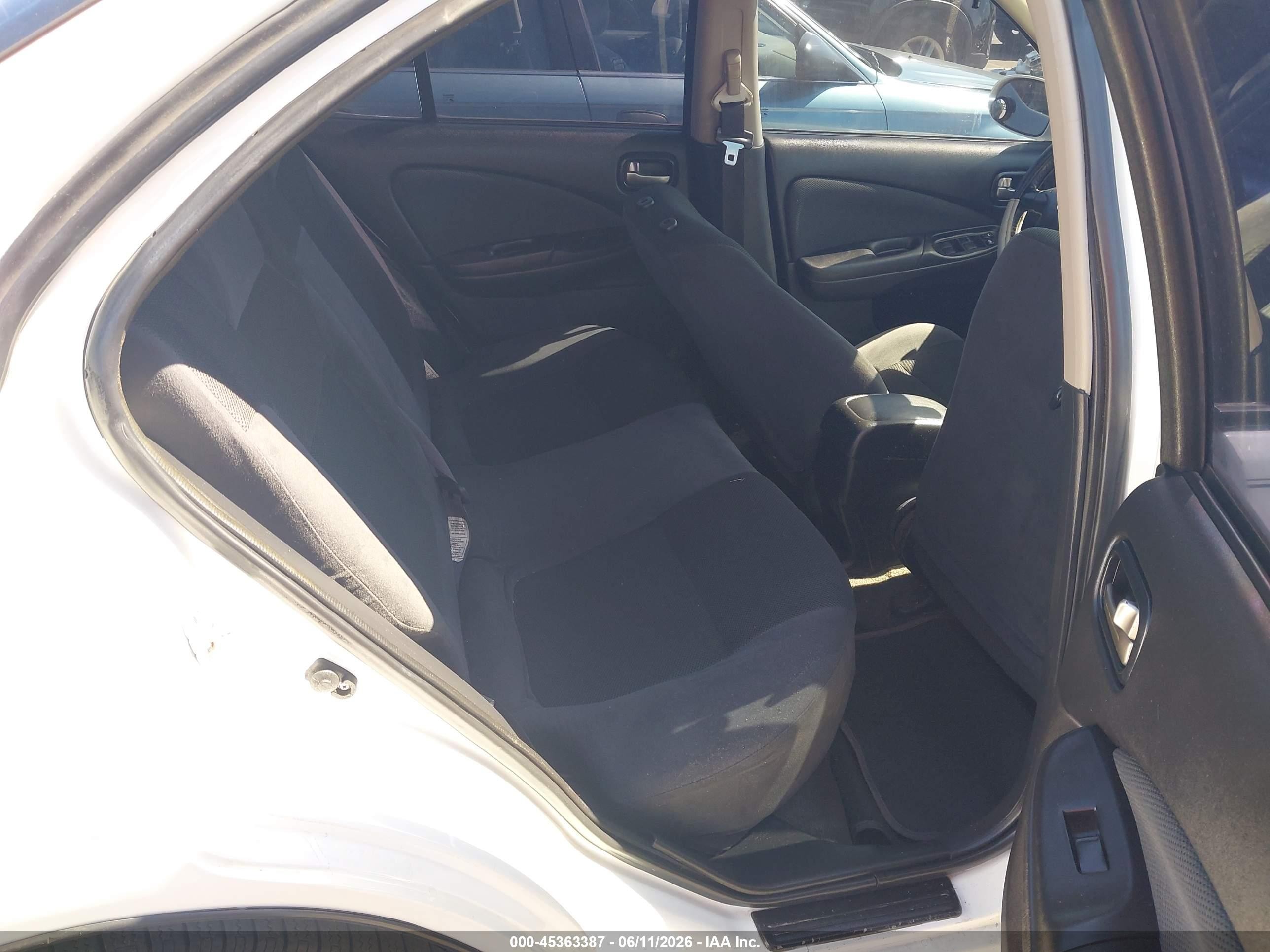 2006 Nissan Sentra 1.8s White vin: 3N1CB51D36L634097
