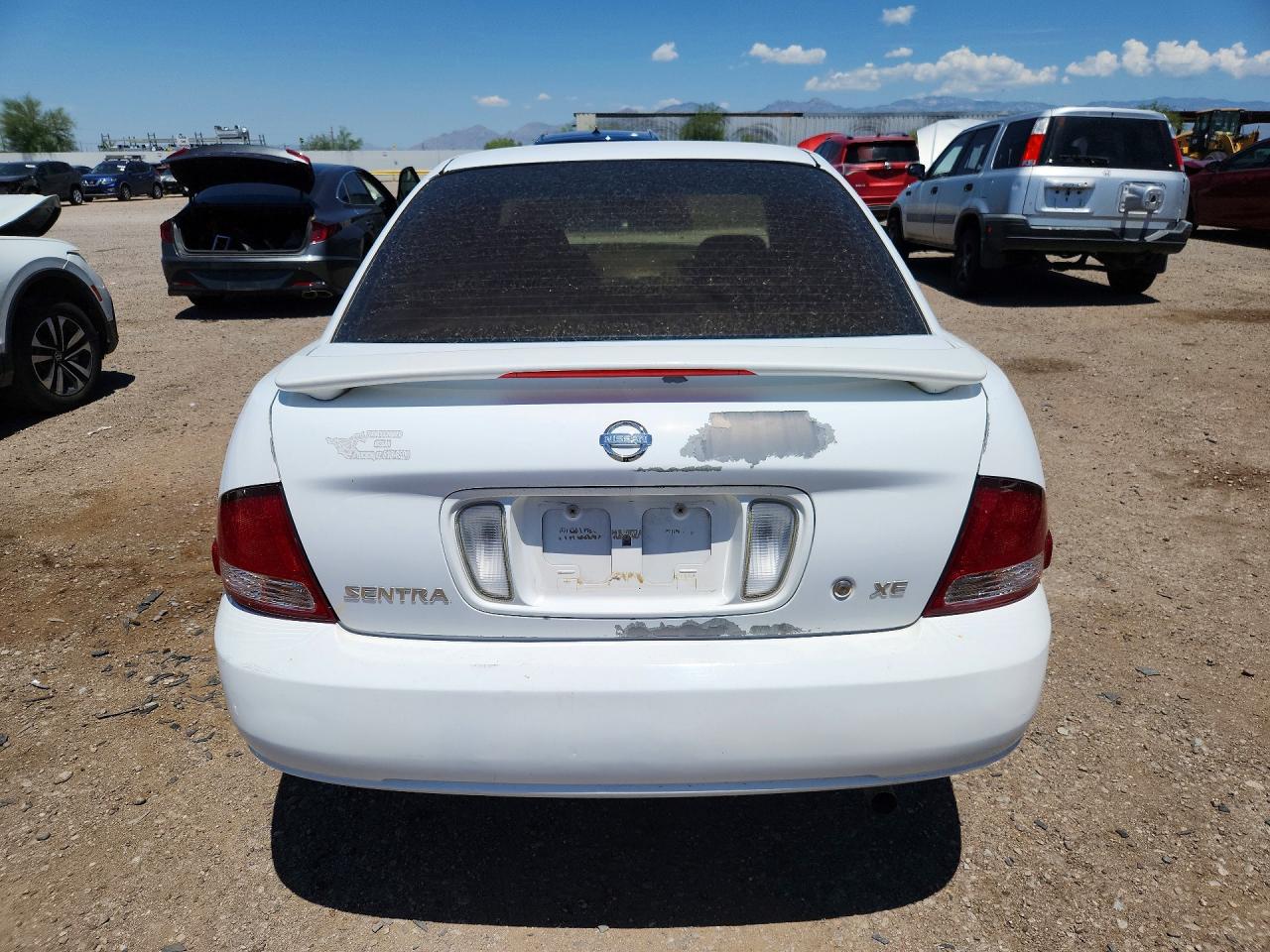 2003 Nissan Sentra Xe White vin: 3N1CB51D43L788605