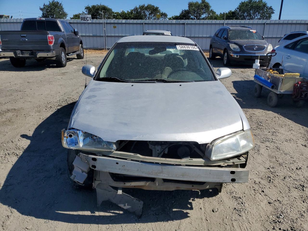 2003 Nissan Sentra Xe Серебряный vin: 3N1CB51D43L792301
