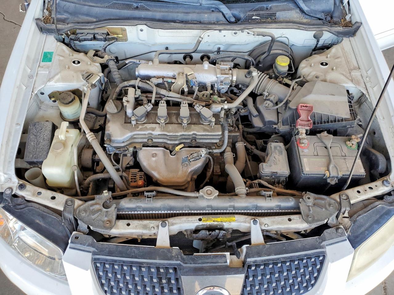 2004 Nissan Sentra 1.8 White vin: 3N1CB51D44L484773