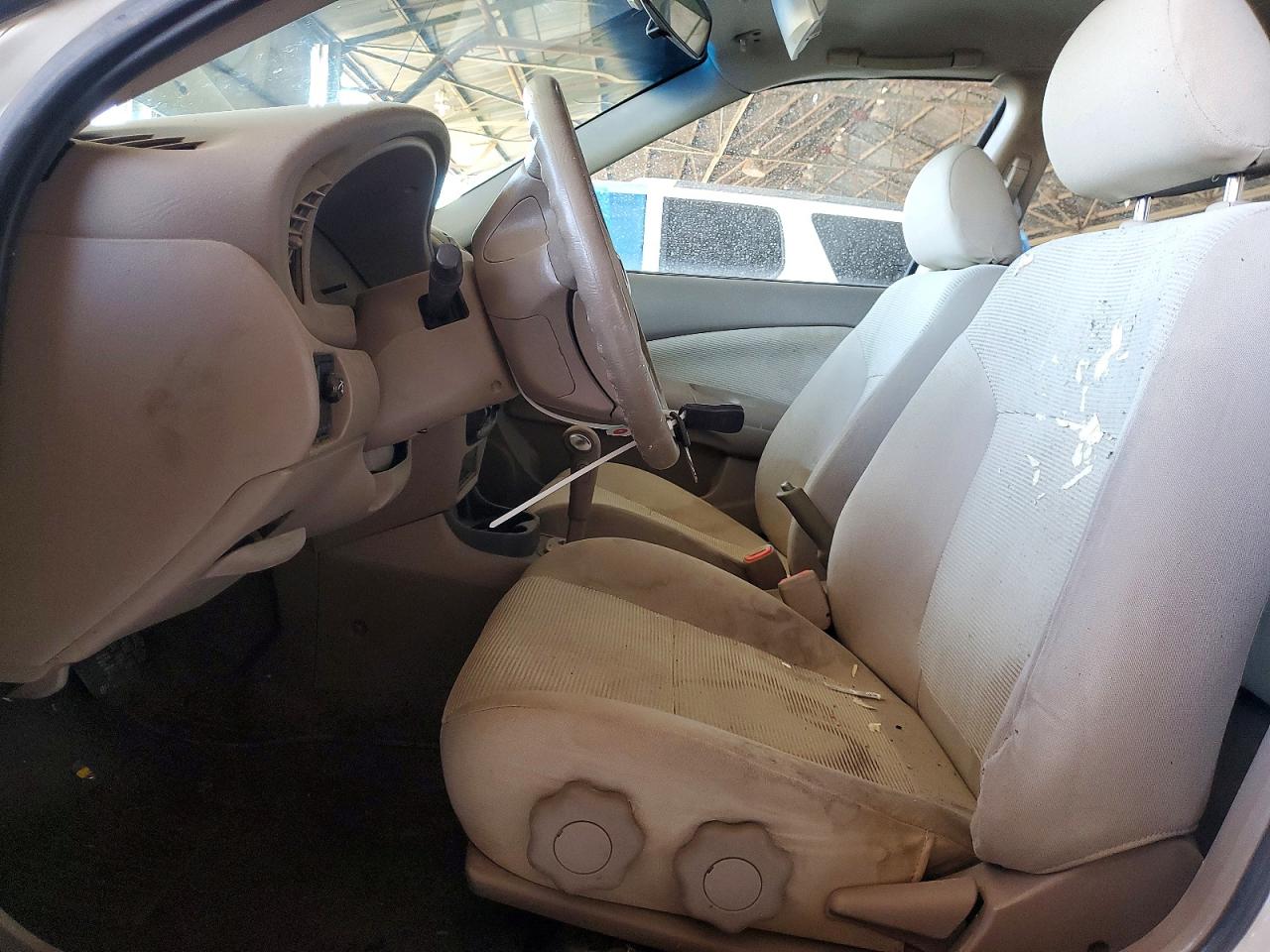 2004 Nissan Sentra 1.8 White vin: 3N1CB51D44L484773