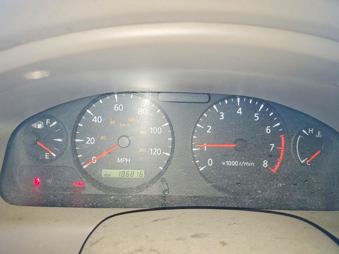 2004 Nissan Sentra 1.8 White vin: 3N1CB51D44L484773