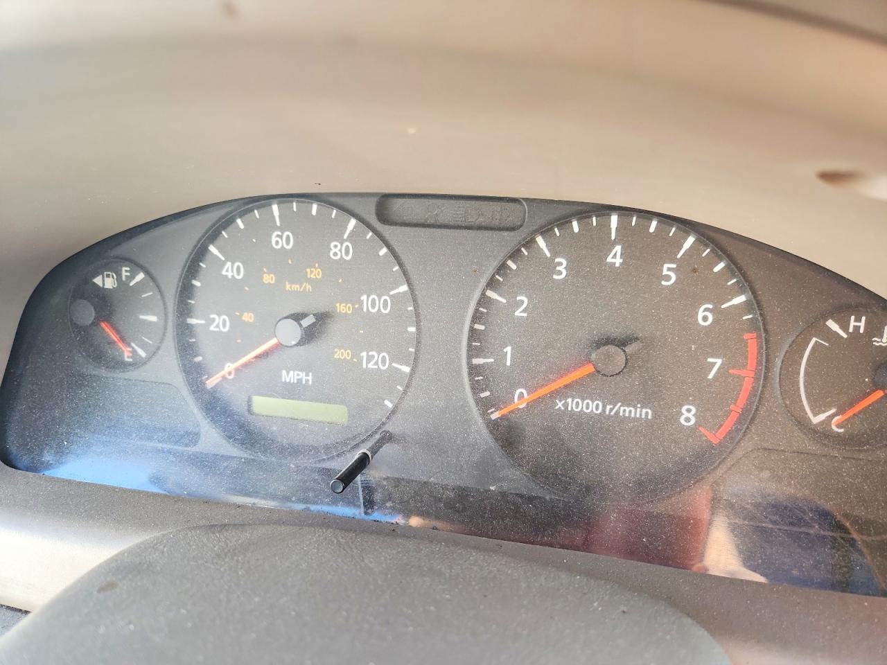 2004 Nissan Sentra 1.8 Tan vin: 3N1CB51D44L847363