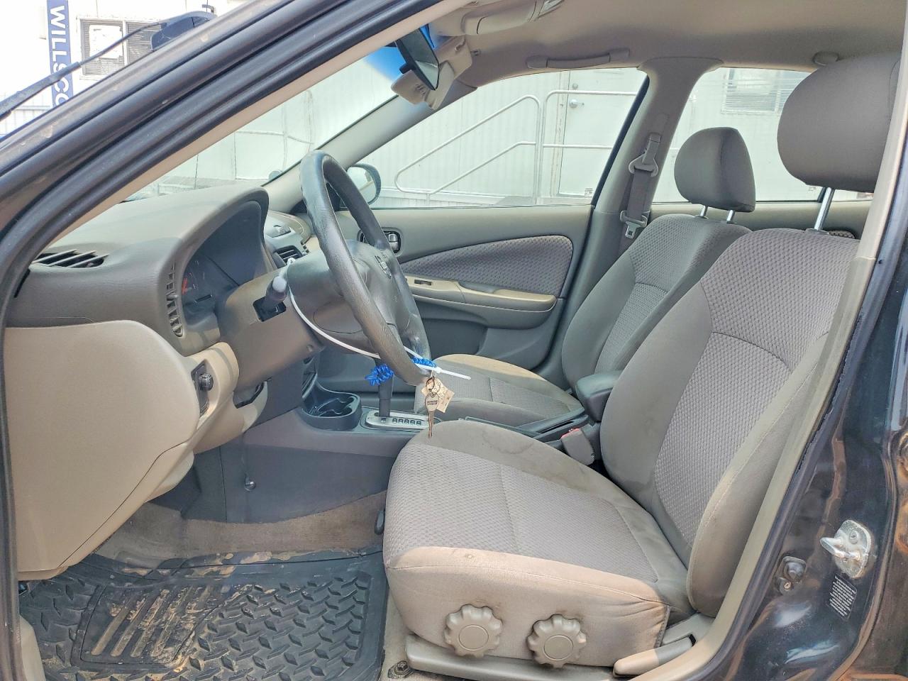 2004 Nissan Sentra Black vin: 3N1CB51D44L875745