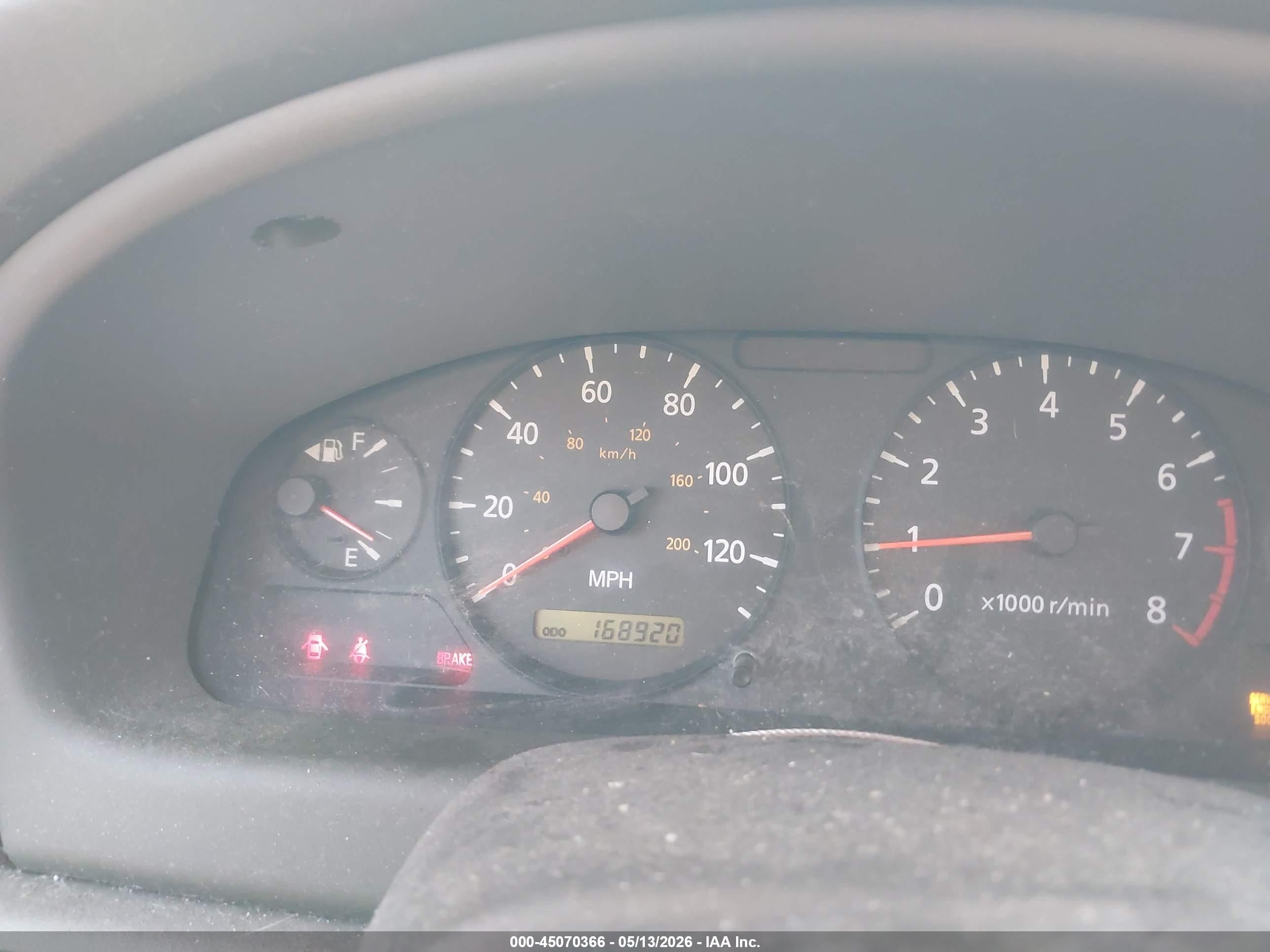 2004 Nissan Sentra 1.8s White vin: 3N1CB51D44L875826