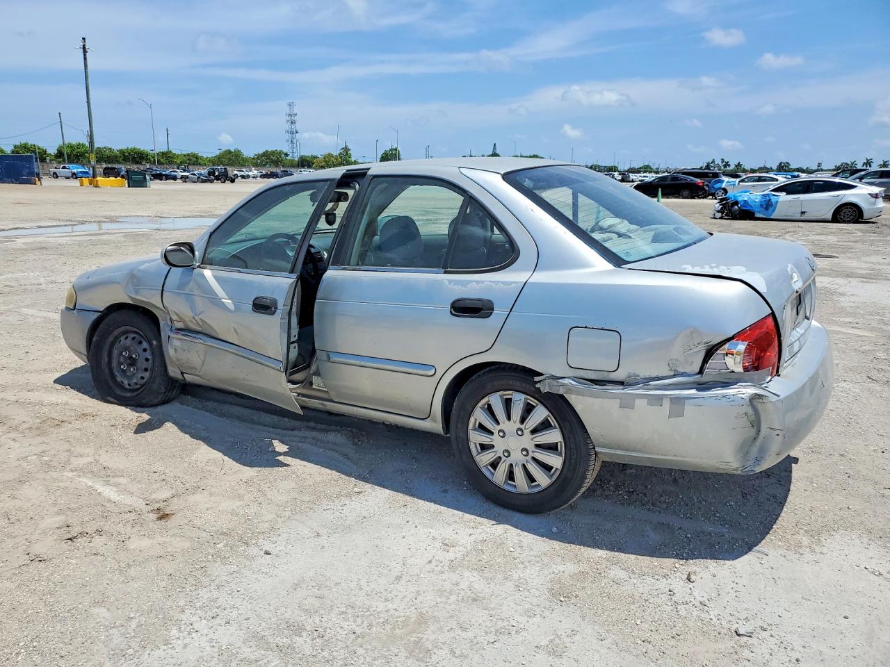 2004 Nissan Sentra 1.8 Silver vin: 3N1CB51D44L888530