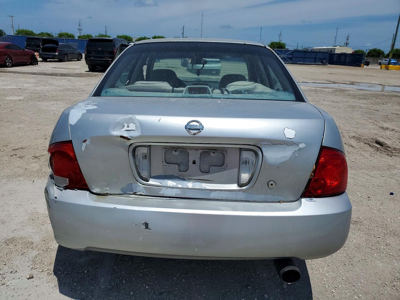 2004 Nissan Sentra 1.8 Silver vin: 3N1CB51D44L888530