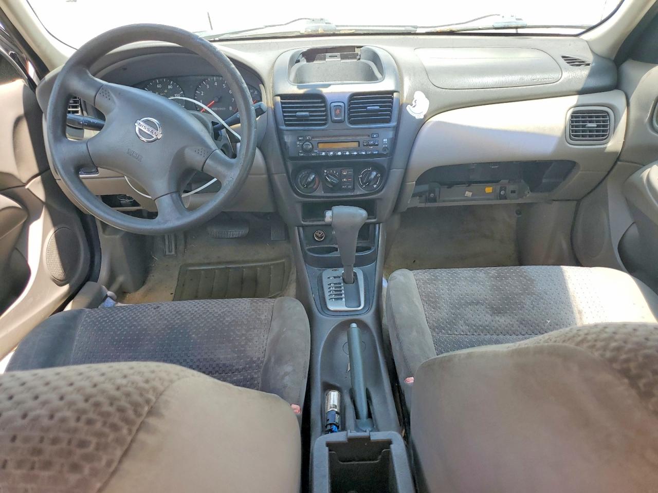 2004 Nissan Sentra 1.8 Silver vin: 3N1CB51D44L888530