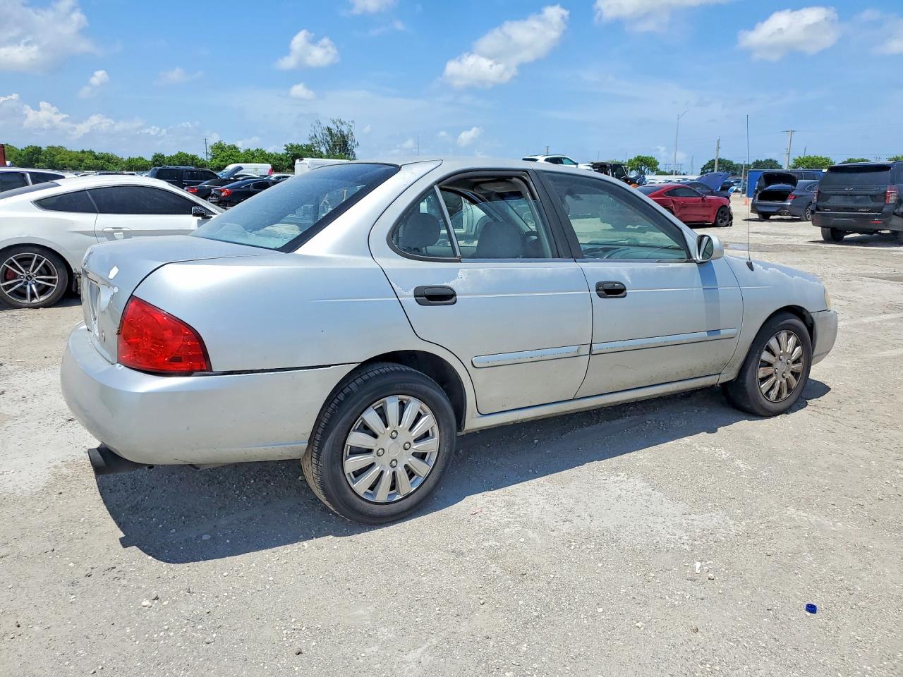 2004 Nissan Sentra 1.8 Silver vin: 3N1CB51D44L888530