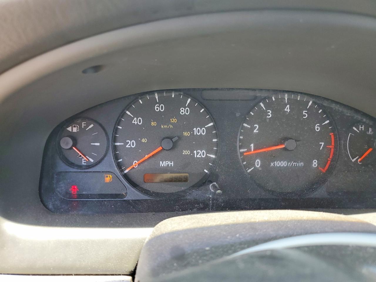 2004 Nissan Sentra 1.8 Silver vin: 3N1CB51D44L888530