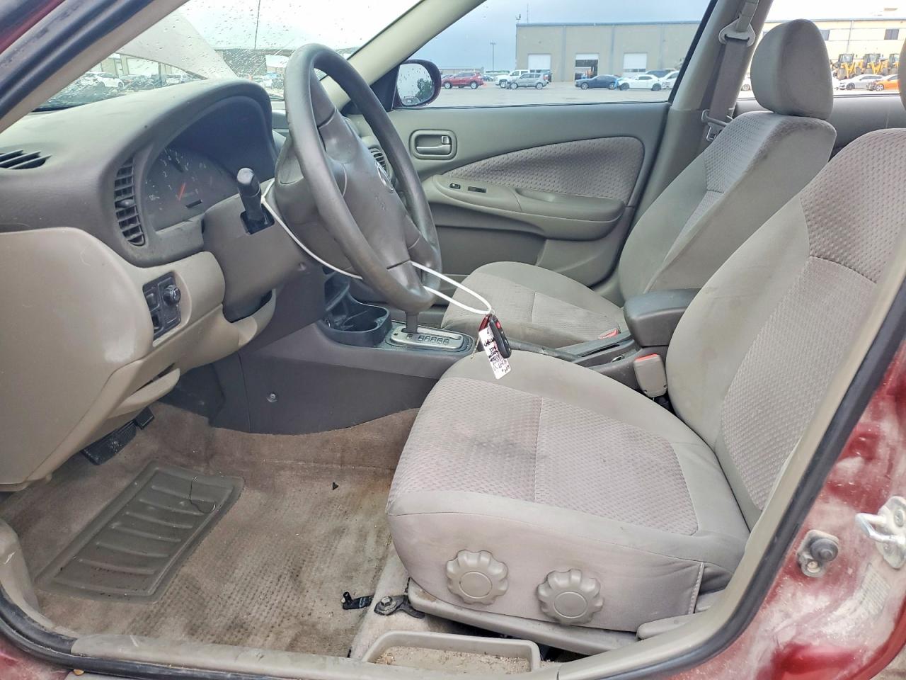 2004 Nissan Sentra 1.8 Burgundy vin: 3N1CB51D44L897843