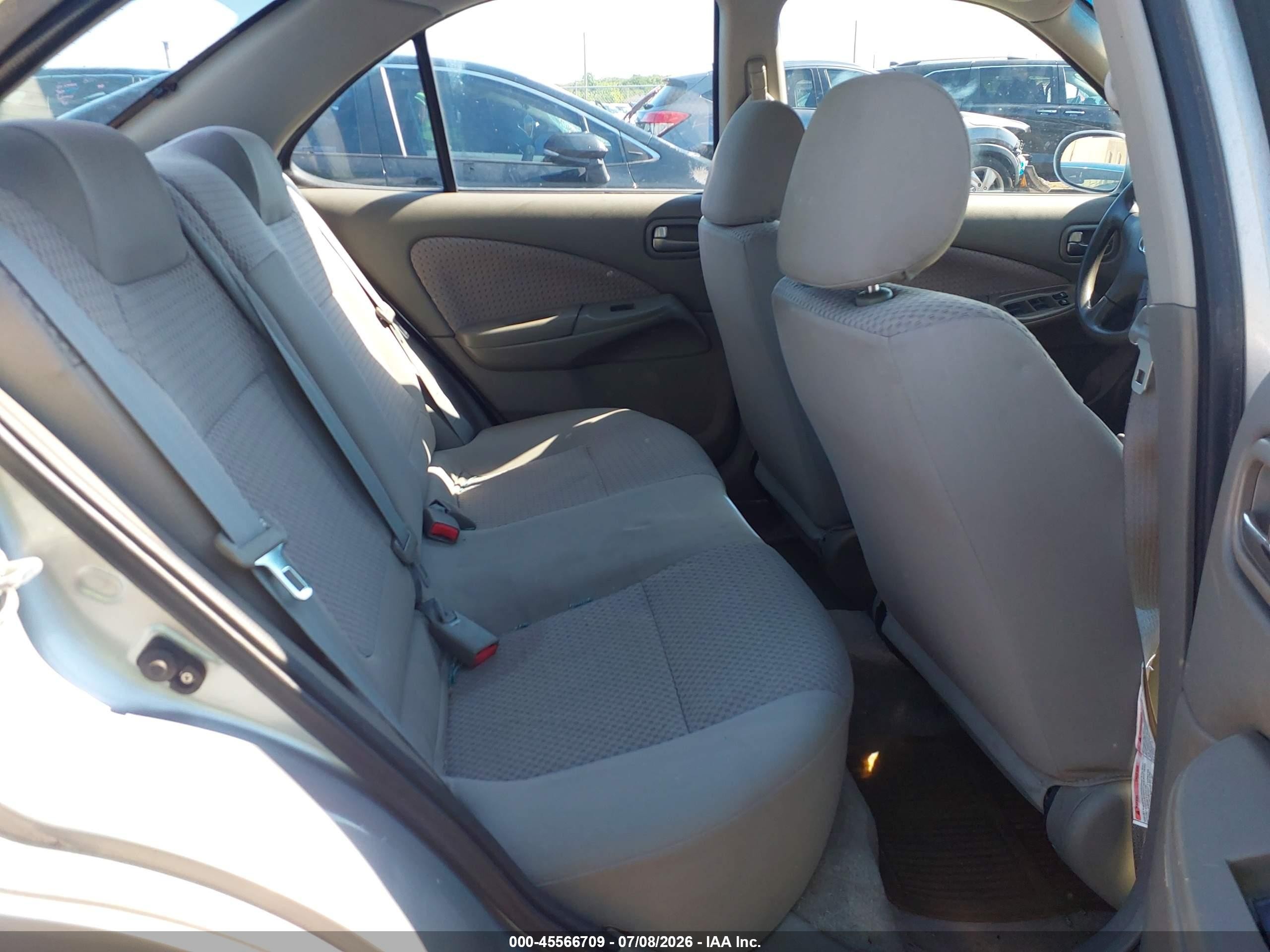 2004 Nissan Sentra 1.8s Silver vin: 3N1CB51D44L919419