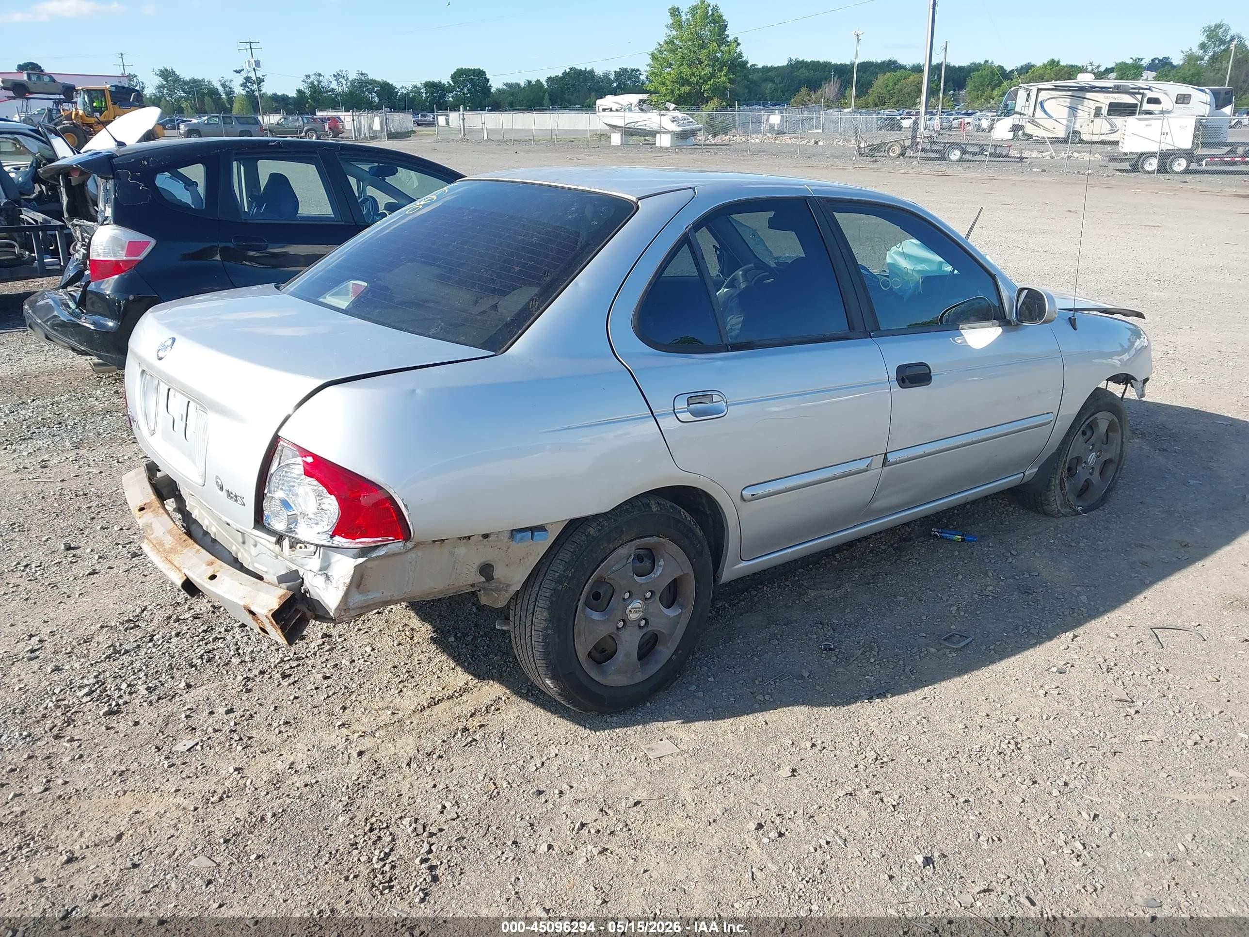 2005 Nissan Sentra 1.8s Серебряный vin: 3N1CB51D45L479123