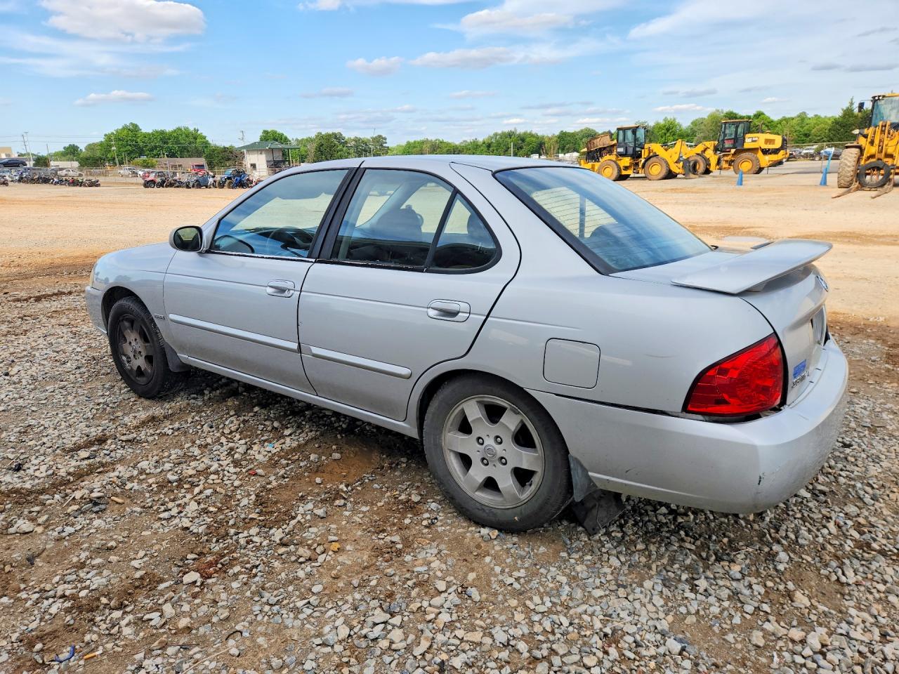 2005 Nissan Sentra 1.8 Silver vin: 3N1CB51D45L560817