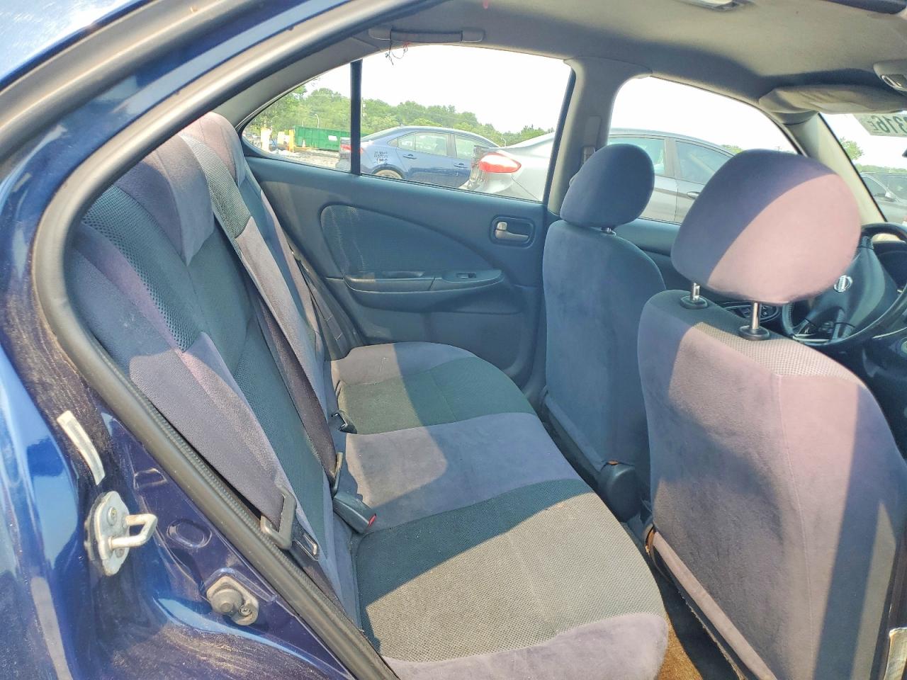 2005 Nissan Sentra Blue vin: 3N1CB51D45L565421