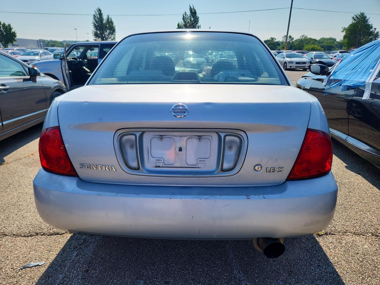 2006 Nissan Sentra 1.8 Silver vin: 3N1CB51D46L480497