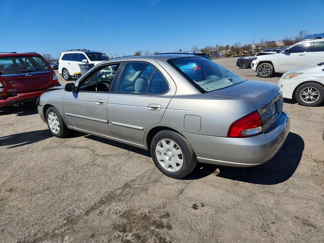2000 Nissan Sentra Xe Silver vin: 3N1CB51D4YL335348