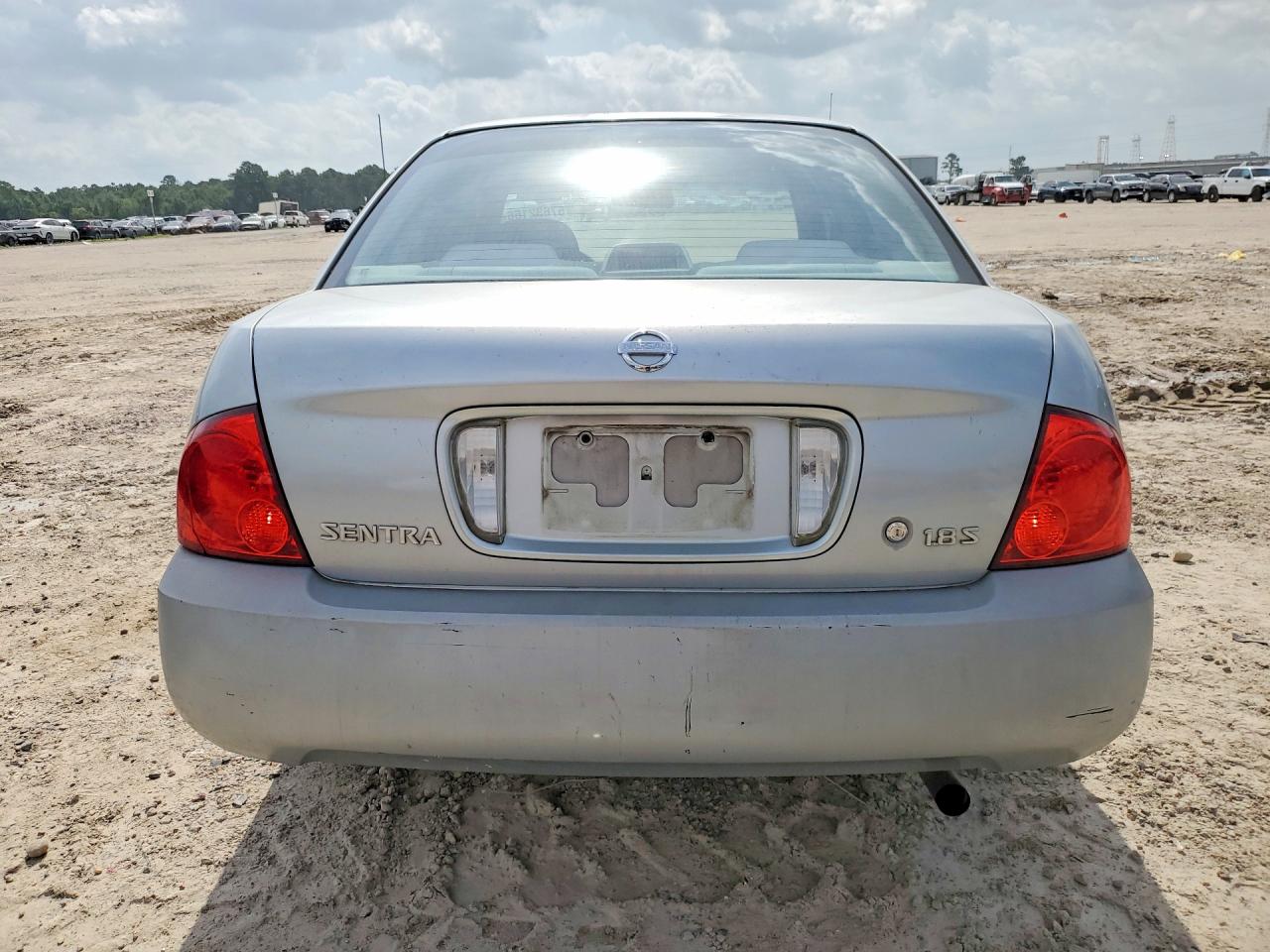 2004 Nissan Sentra 1.8 Silver vin: 3N1CB51D54L458084