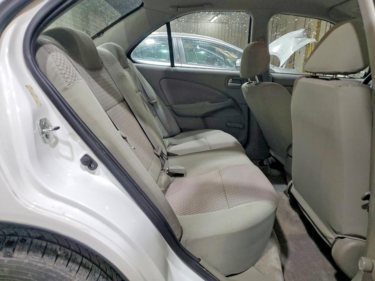 2004 Nissan Sentra 1.8 White vin: 3N1CB51D54L856797