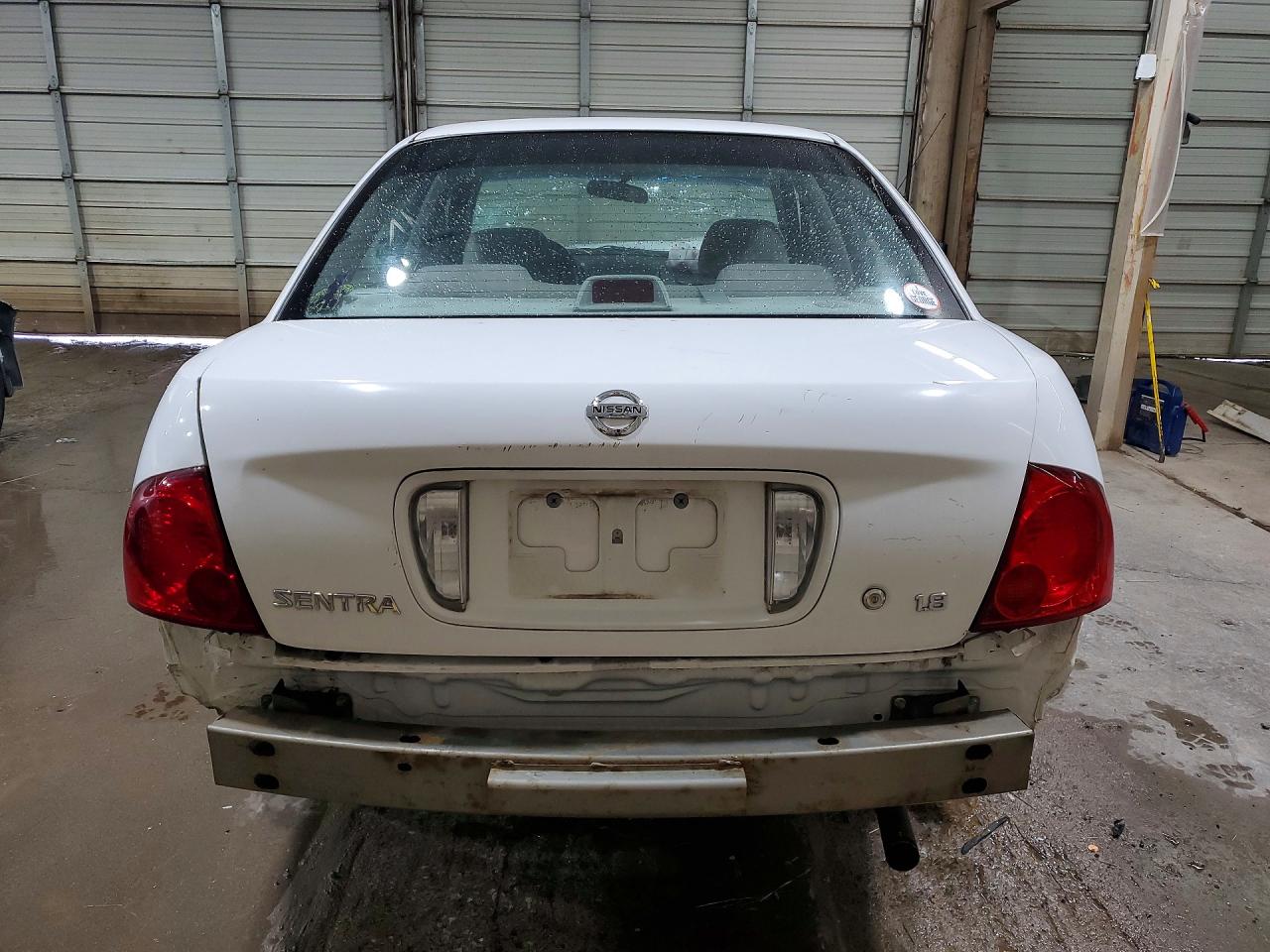 2004 Nissan Sentra 1.8 White vin: 3N1CB51D54L856797