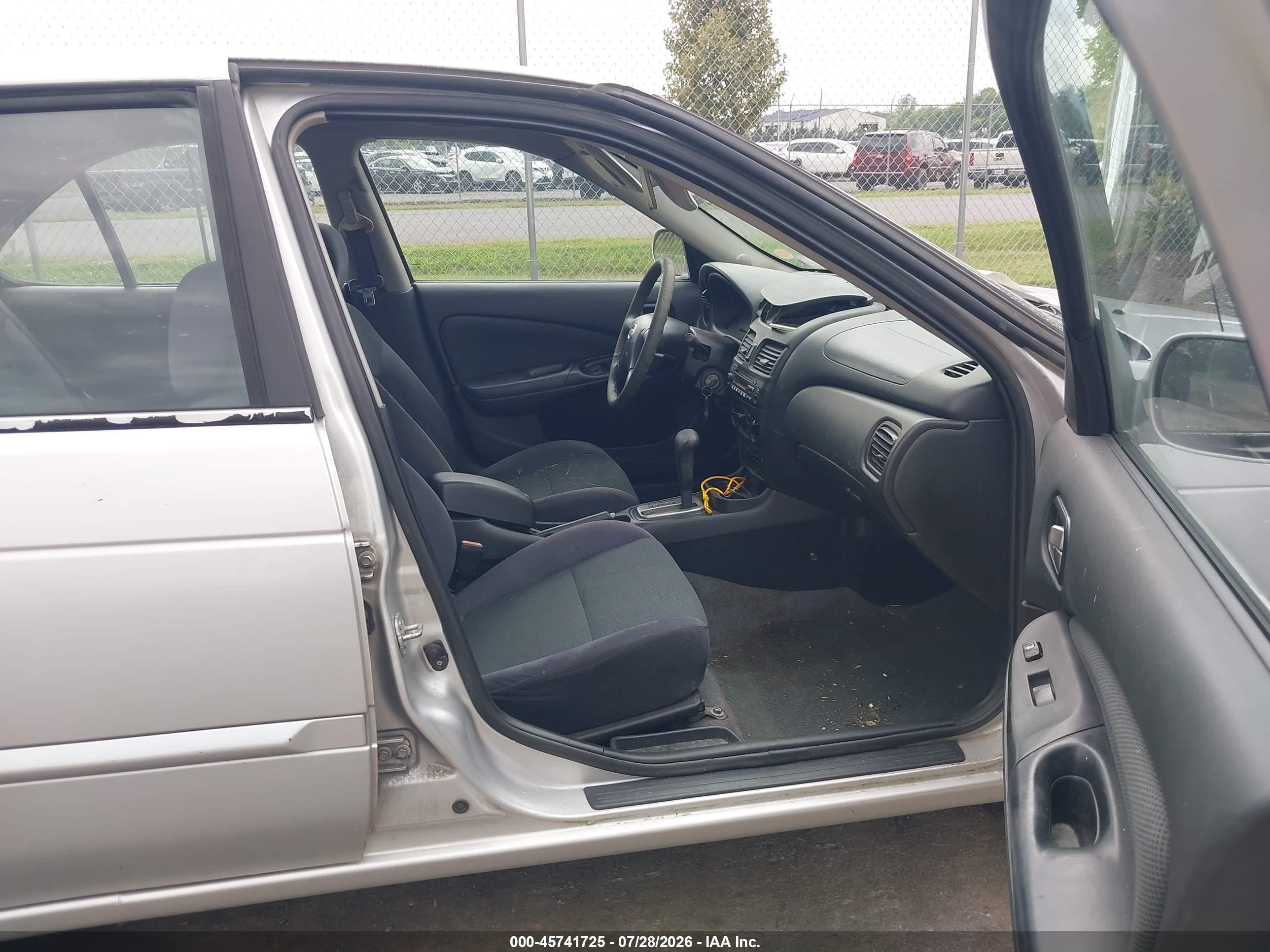 2006 Nissan Sentra 1.8s Silver vin: 3N1CB51D56L511885