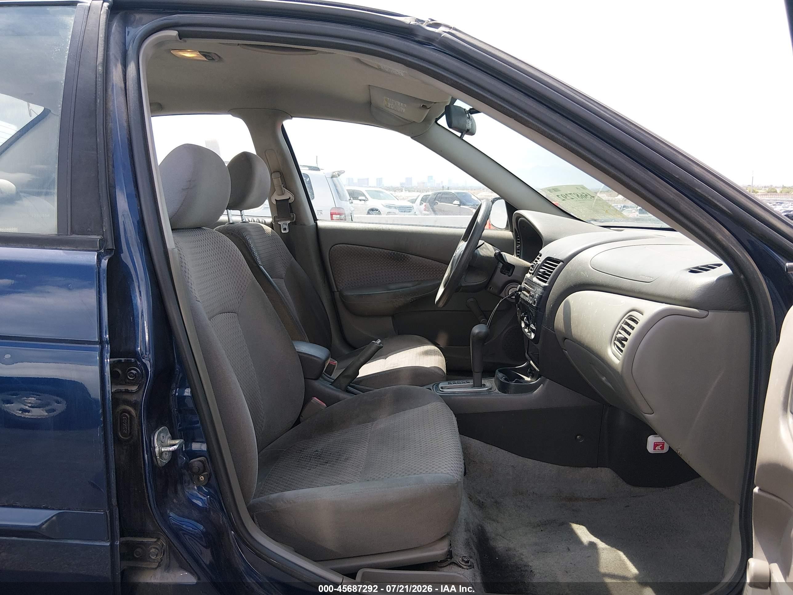 2006 Nissan Sentra 1.8 Blue vin: 3N1CB51D56L536592