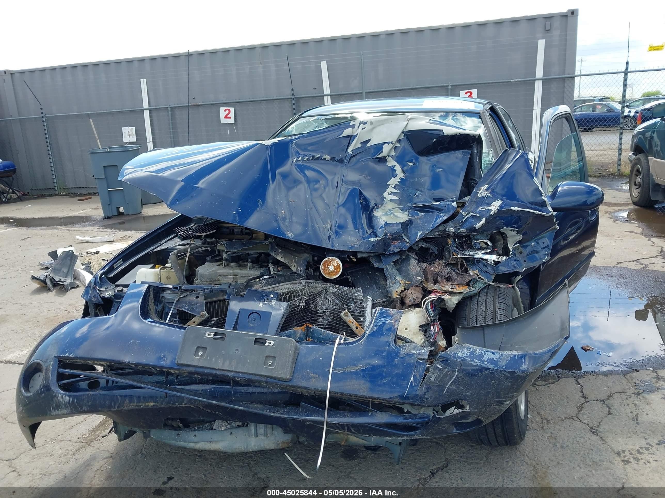 2006 Nissan Sentra 1.8s Синий vin: 3N1CB51D56L567924