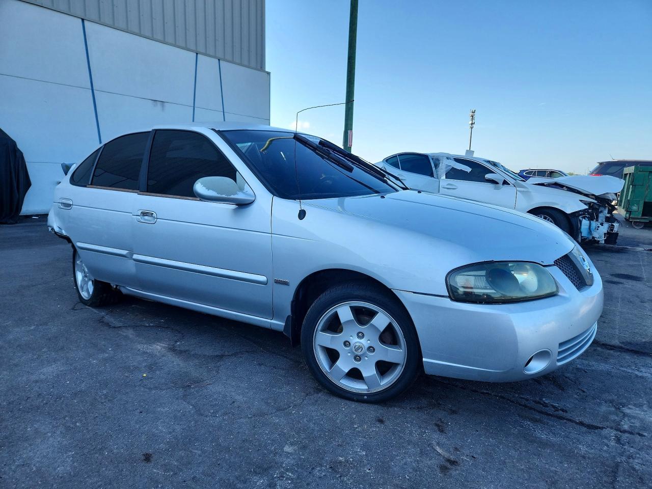 2006 Nissan Sentra 1.8/1.8s Silver vin: 3N1CB51D56L621741