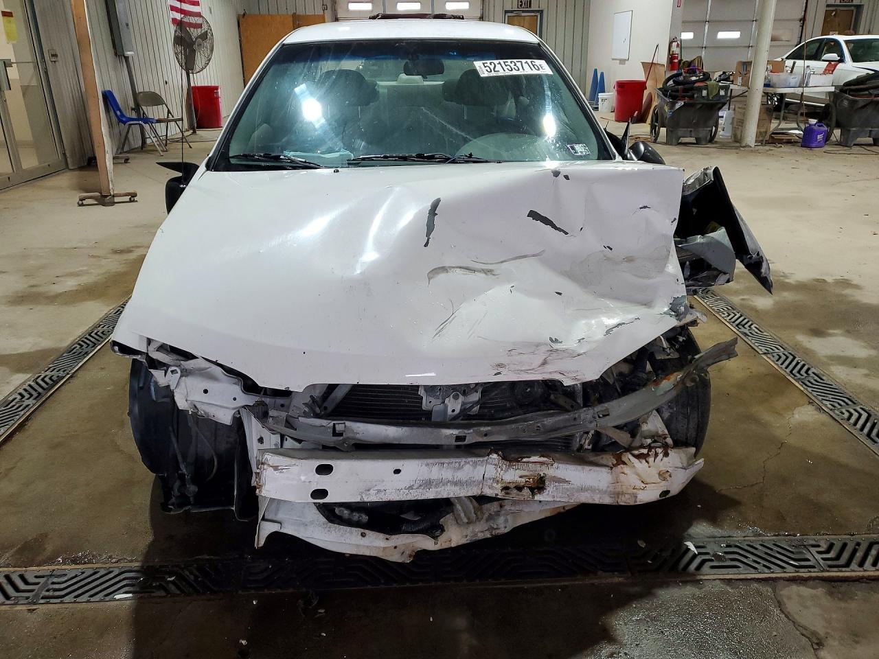 2002 Nissan Sentra Xe White vin: 3N1CB51D62L587478