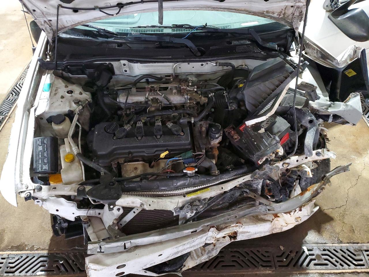 2002 Nissan Sentra Xe White vin: 3N1CB51D62L587478