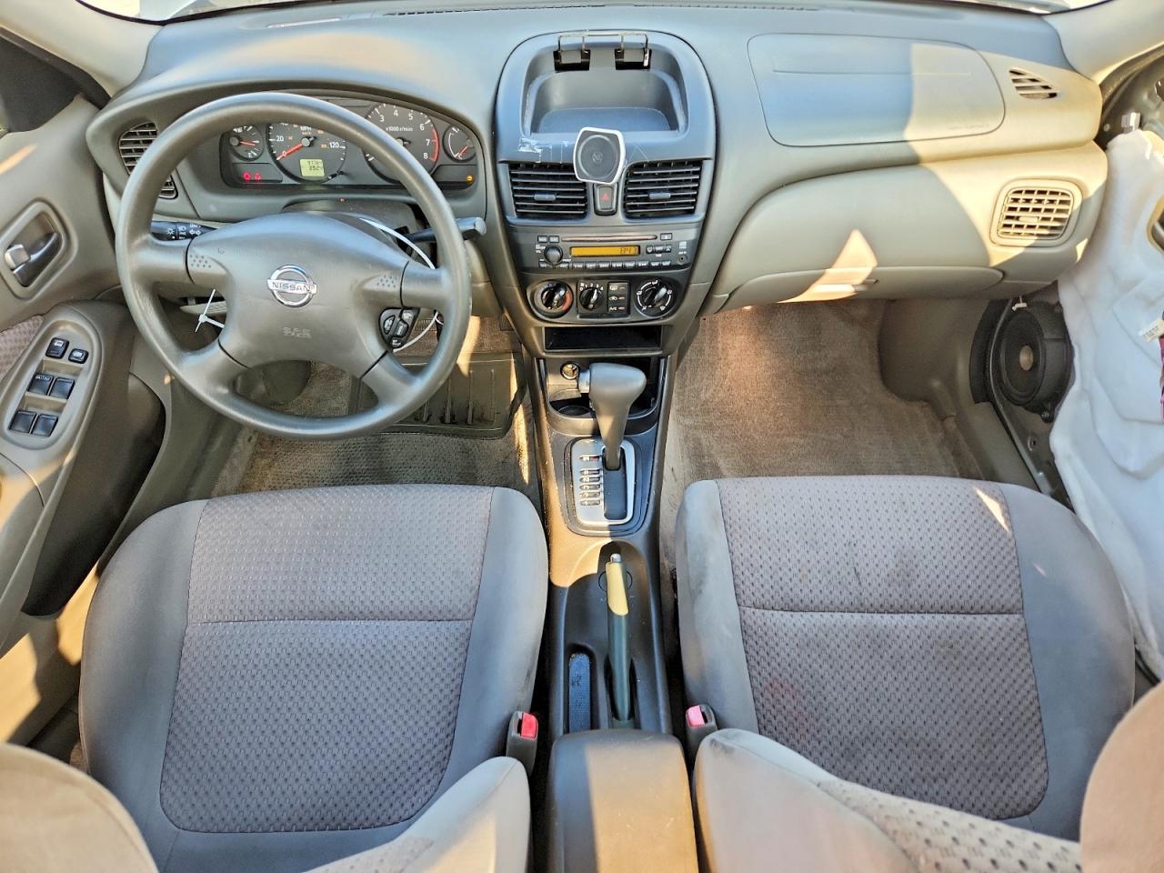 2005 Nissan Sentra 1.8 Beige vin: 3N1CB51D65L462677
