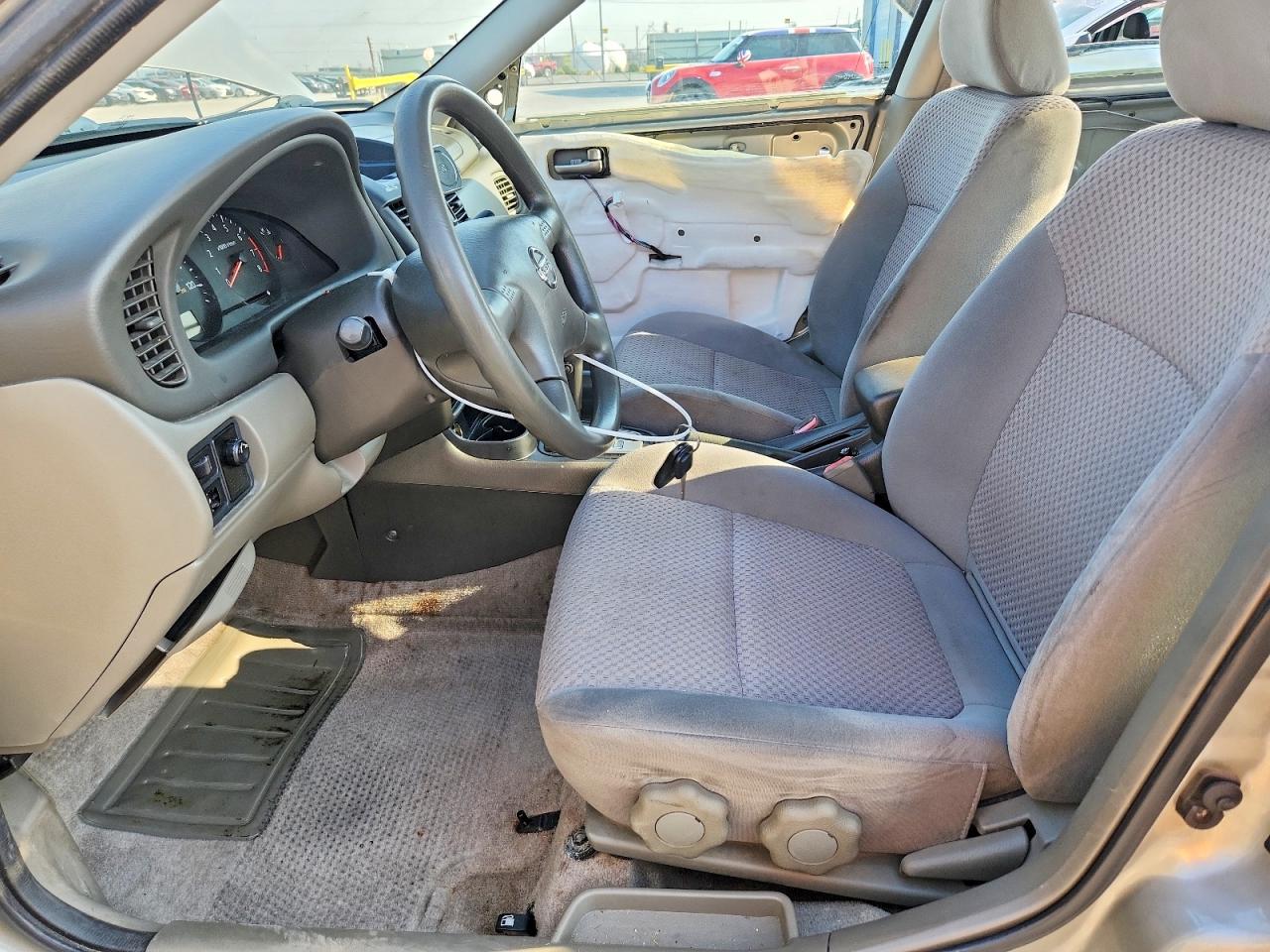 2005 Nissan Sentra 1.8 Beige vin: 3N1CB51D65L462677