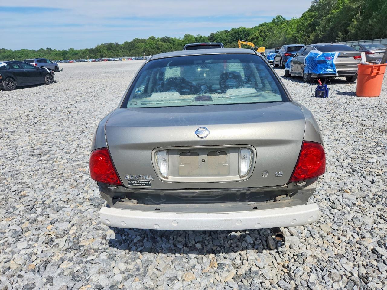 2005 Nissan Sentra 1.8 Beige vin: 3N1CB51D65L490009
