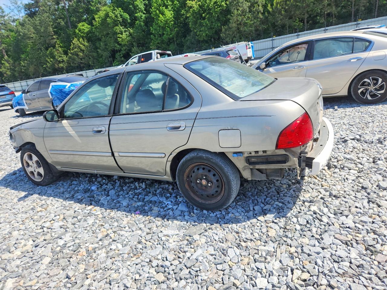 2005 Nissan Sentra 1.8 Beige vin: 3N1CB51D65L490009