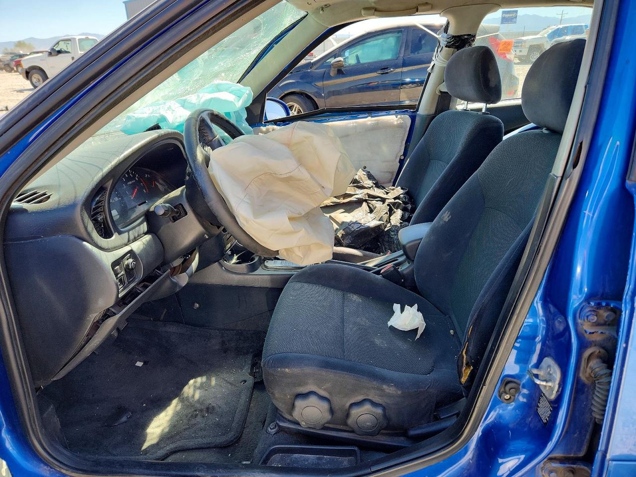 2006 Nissan Sentra 1.8 Blue vin: 3N1CB51D66L618752