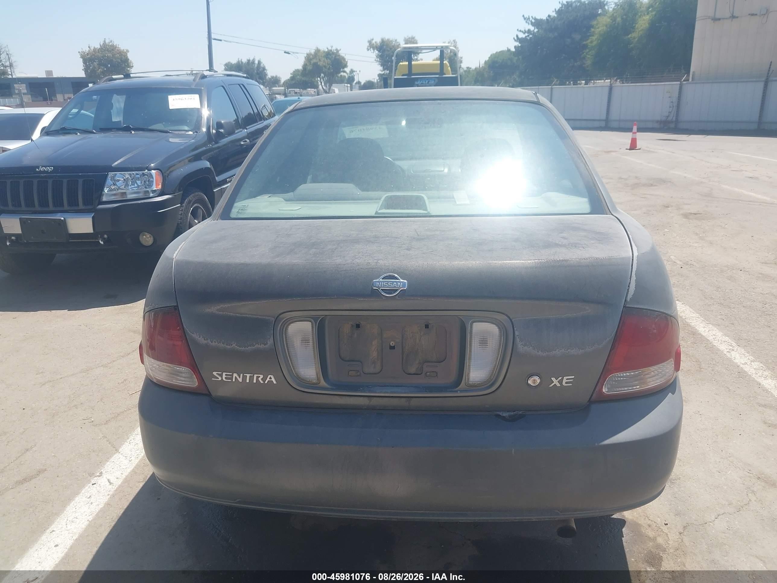 2000 Nissan Sentra Gxe/xe Gray vin: 3N1CB51D6YL328451