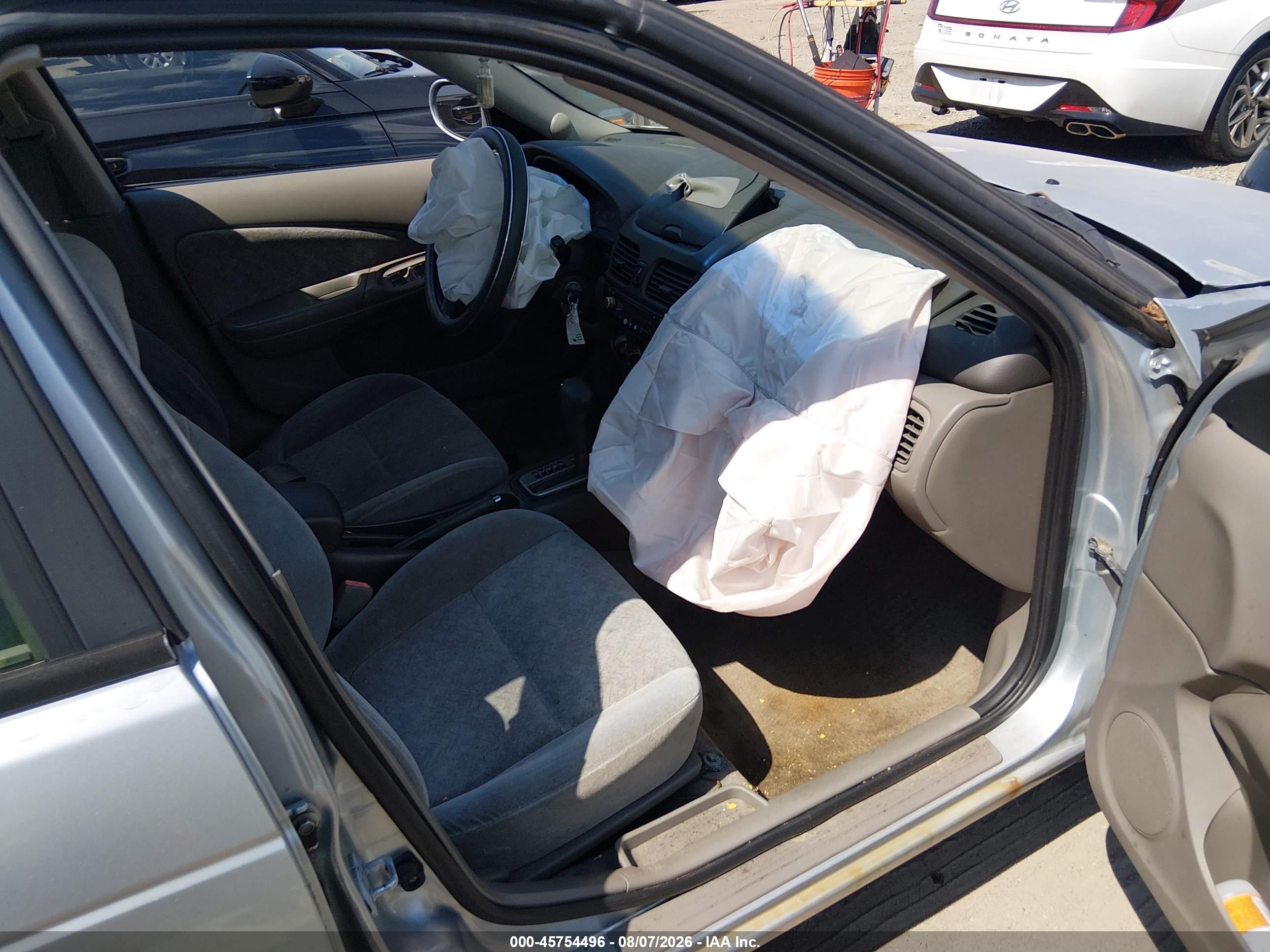 2002 Nissan Sentra Gxe Silver vin: 3N1CB51D72L591040