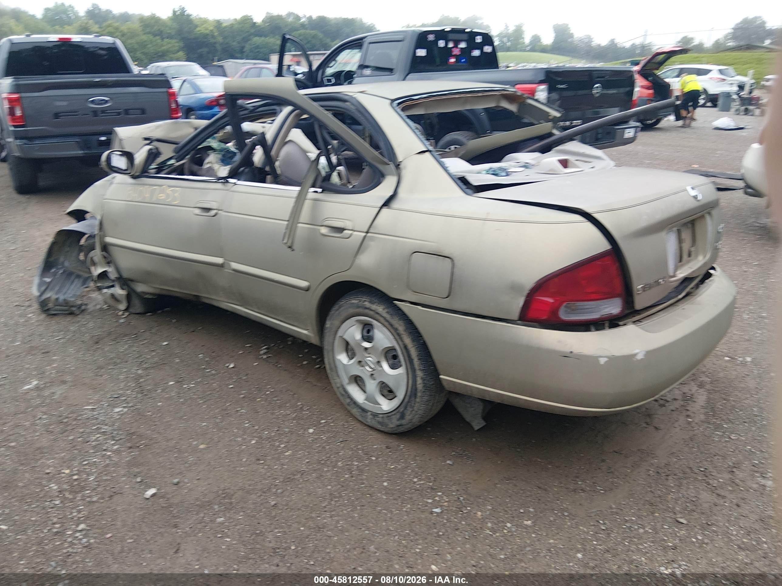 2003 Nissan Sentra Gxe Gold vin: 3N1CB51D73L783334