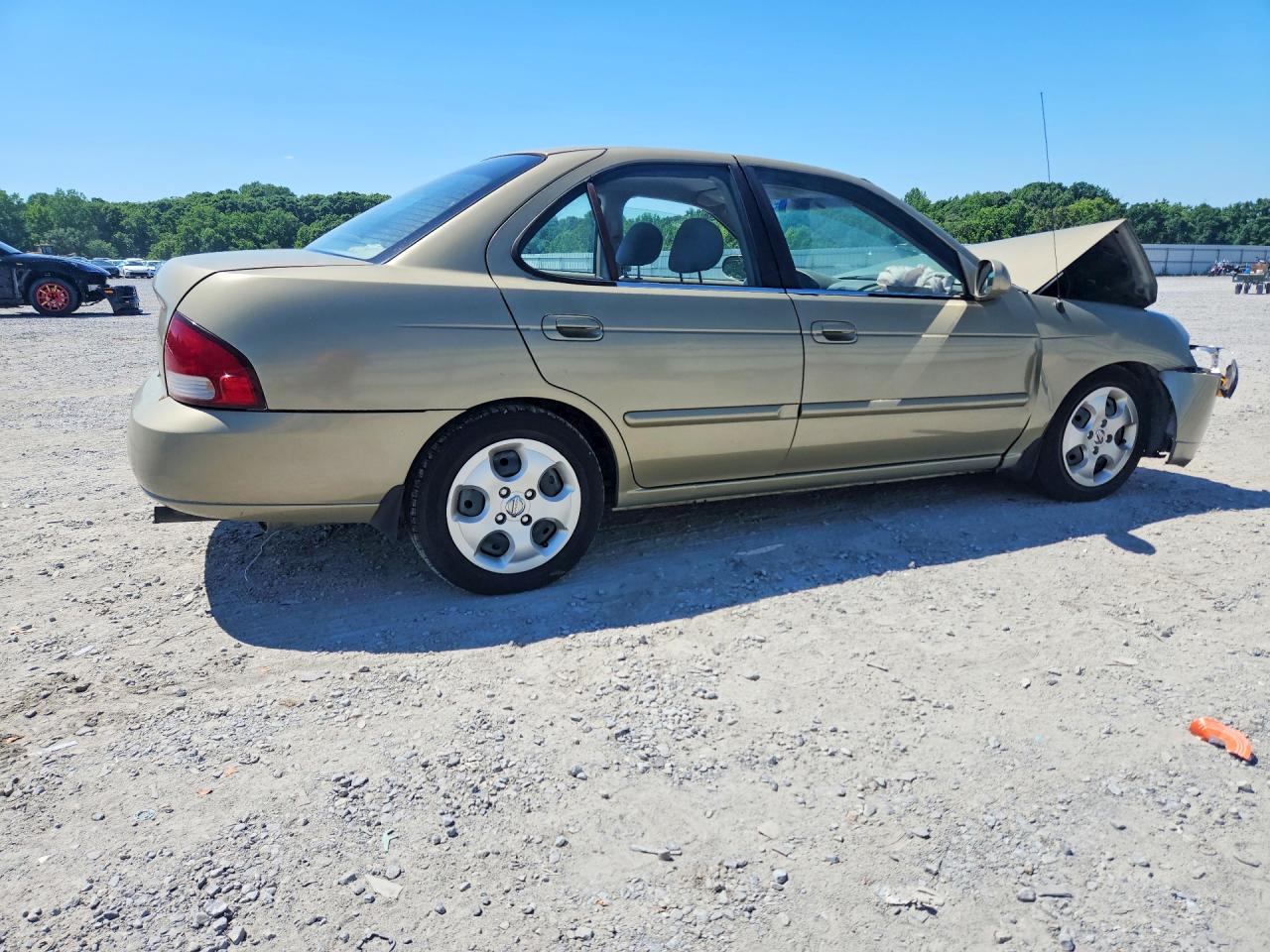 2003 Nissan Sentra Gold vin: 3N1CB51D73L800861