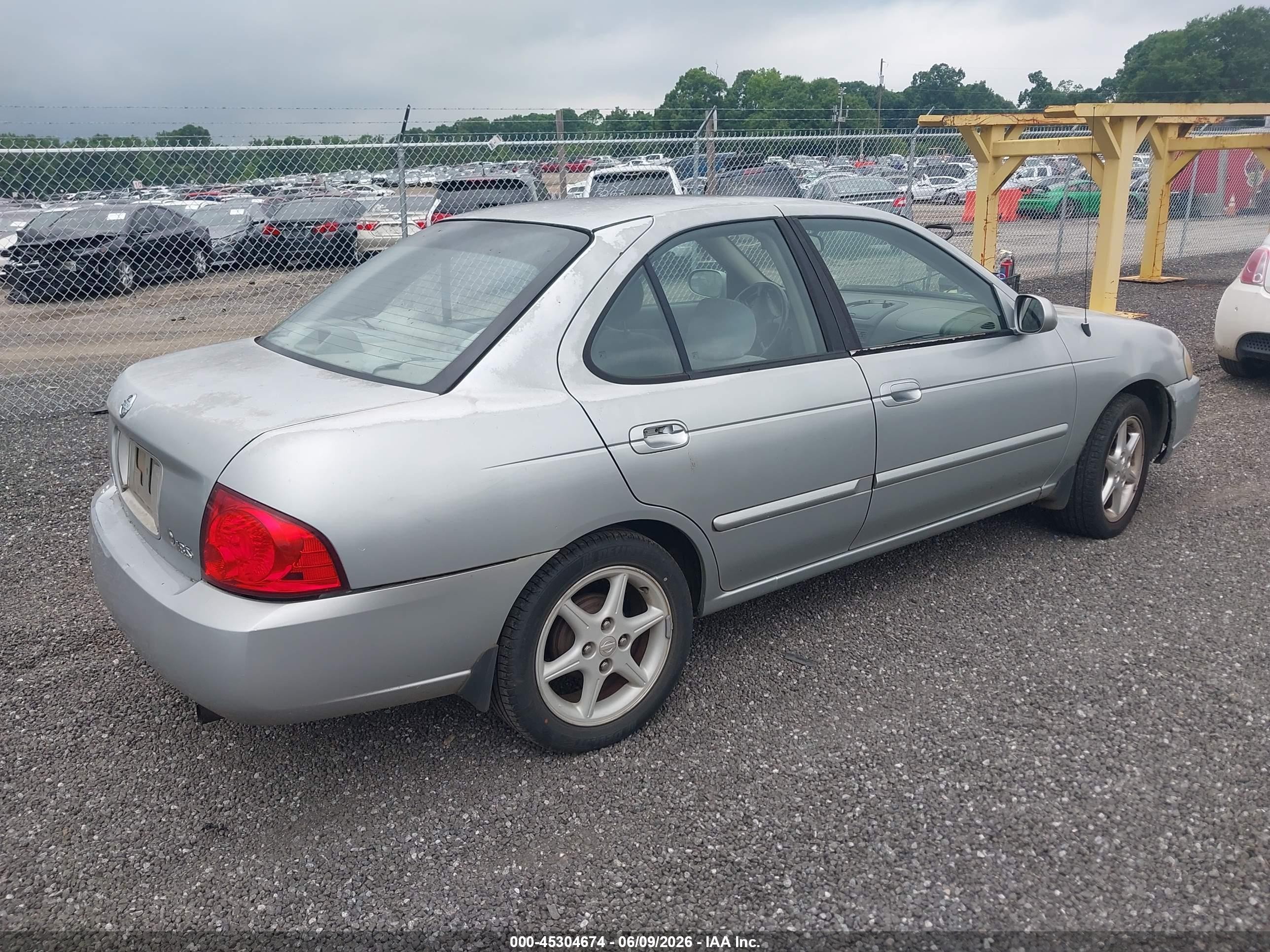 2004 Nissan Sentra 1.8s Silver vin: 3N1CB51D74L489546