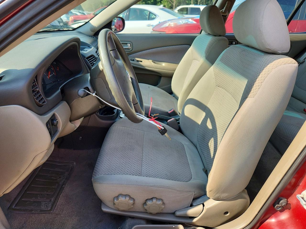 2004 Nissan Sentra 1.8 Burgundy vin: 3N1CB51D74L822540
