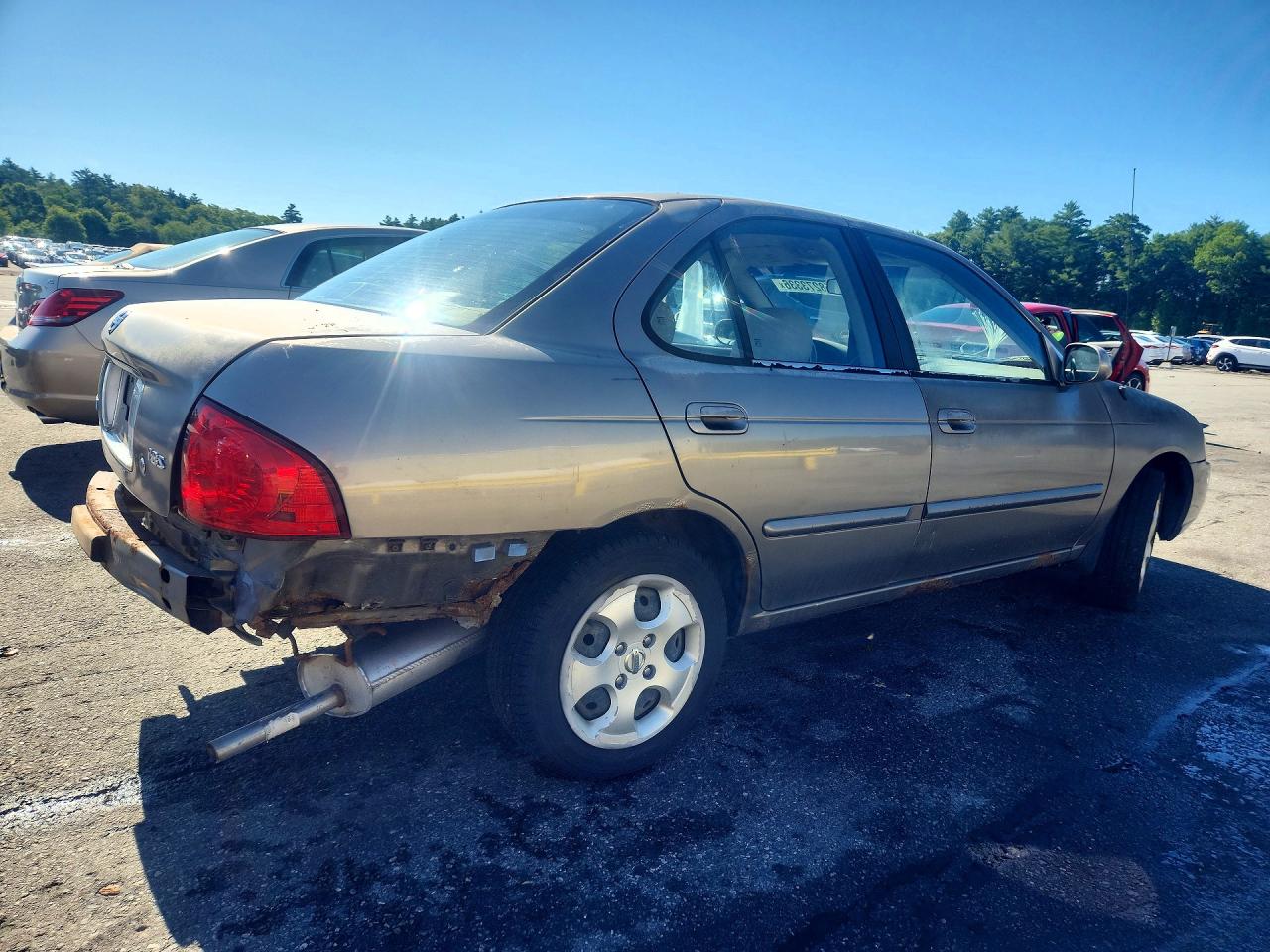 2004 Nissan Sentra 1.8 Серебряный vin: 3N1CB51D74L891597